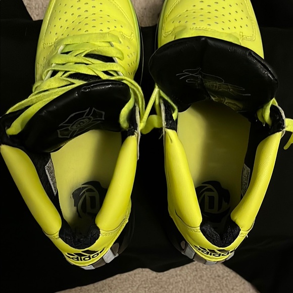 Adidas men’s D Rose 3 basketball shoes - Picture 6 of 8